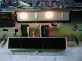 Ремонт трансивера Icom ic-736, не работает пред. усилитель, неравномерная подсветка, общая профилактика.
