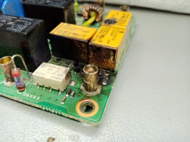 Ремонт трансивера Yaesu FT-950,  сетевое напряжение 220в. попало на антенное гнездо. Нет приема, передачи
