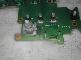 Ремонт трансивера Icom IC-775DSP, нарушена  индикация на дисплее второго приемника. Щелкают реле. 
